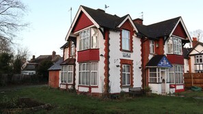 Garden - Lenton Lodge Guest House (Horley)