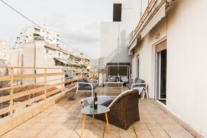 Exterior - Loft With Acropolis & Parthenon View (Athens)