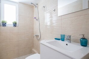 Apartamento standard | Chuveiro