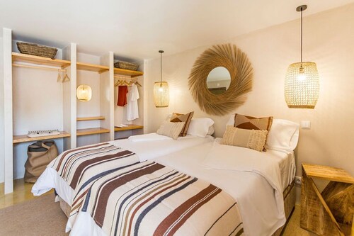 SEA´YA Family Surf Houses - Strand- und Bergparadies