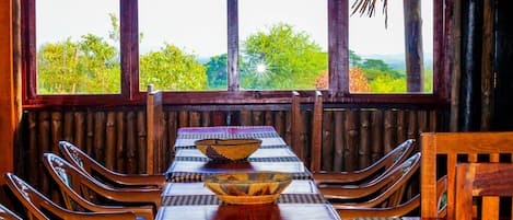 用餐