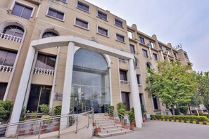 Facciata della struttura