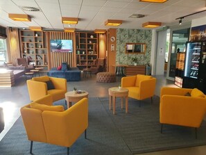 Lobby - my MINGA Airport serviced Apartments (Hallbergmoos)