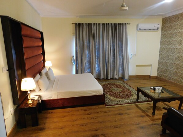 이그제큐티브룸 | 방음 설비, 무료 WiFi