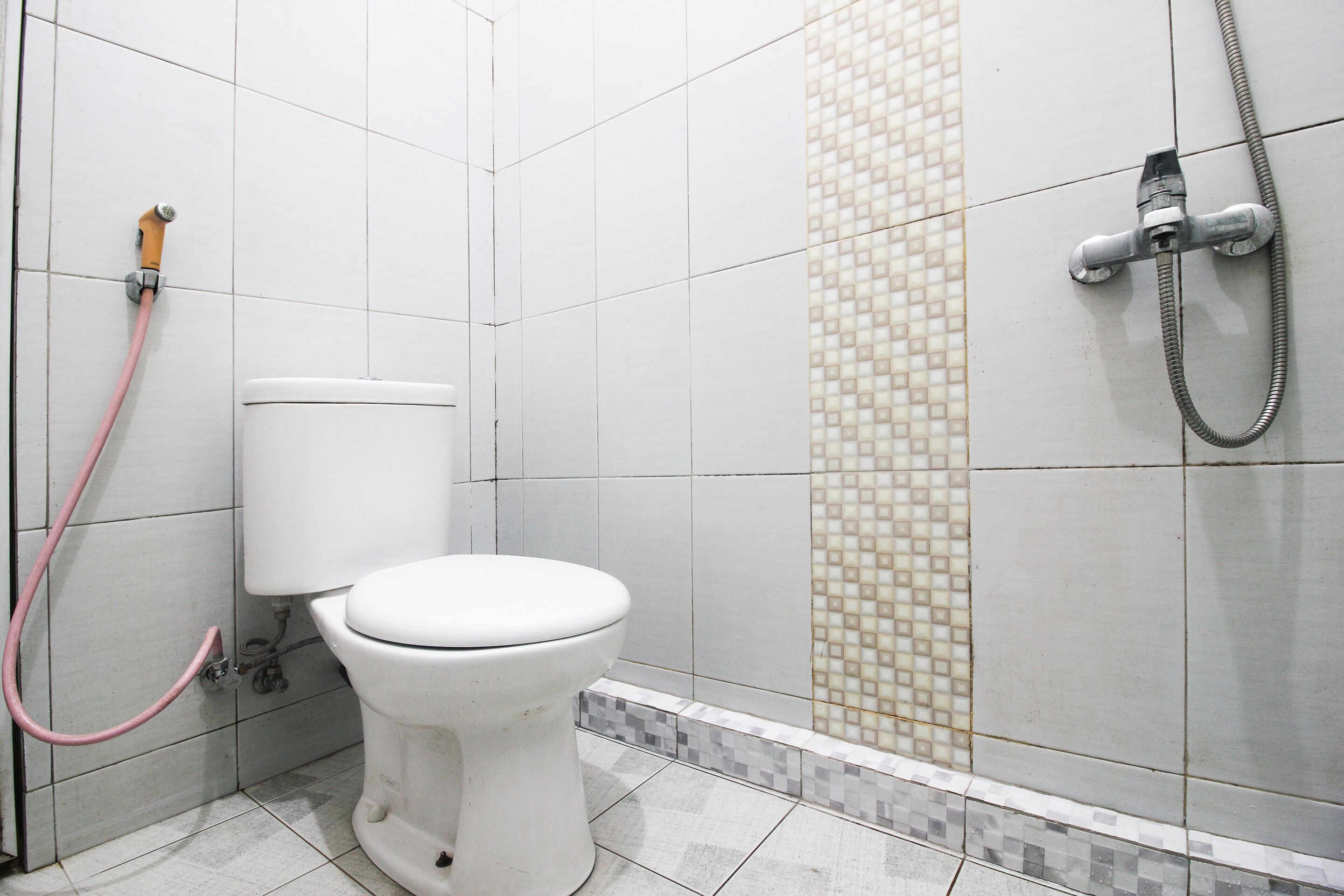Deluxe Suite | Bathroom | Shower, towels