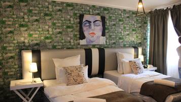 Penguin B | 1 bedroom, Egyptian cotton sheets, premium bedding