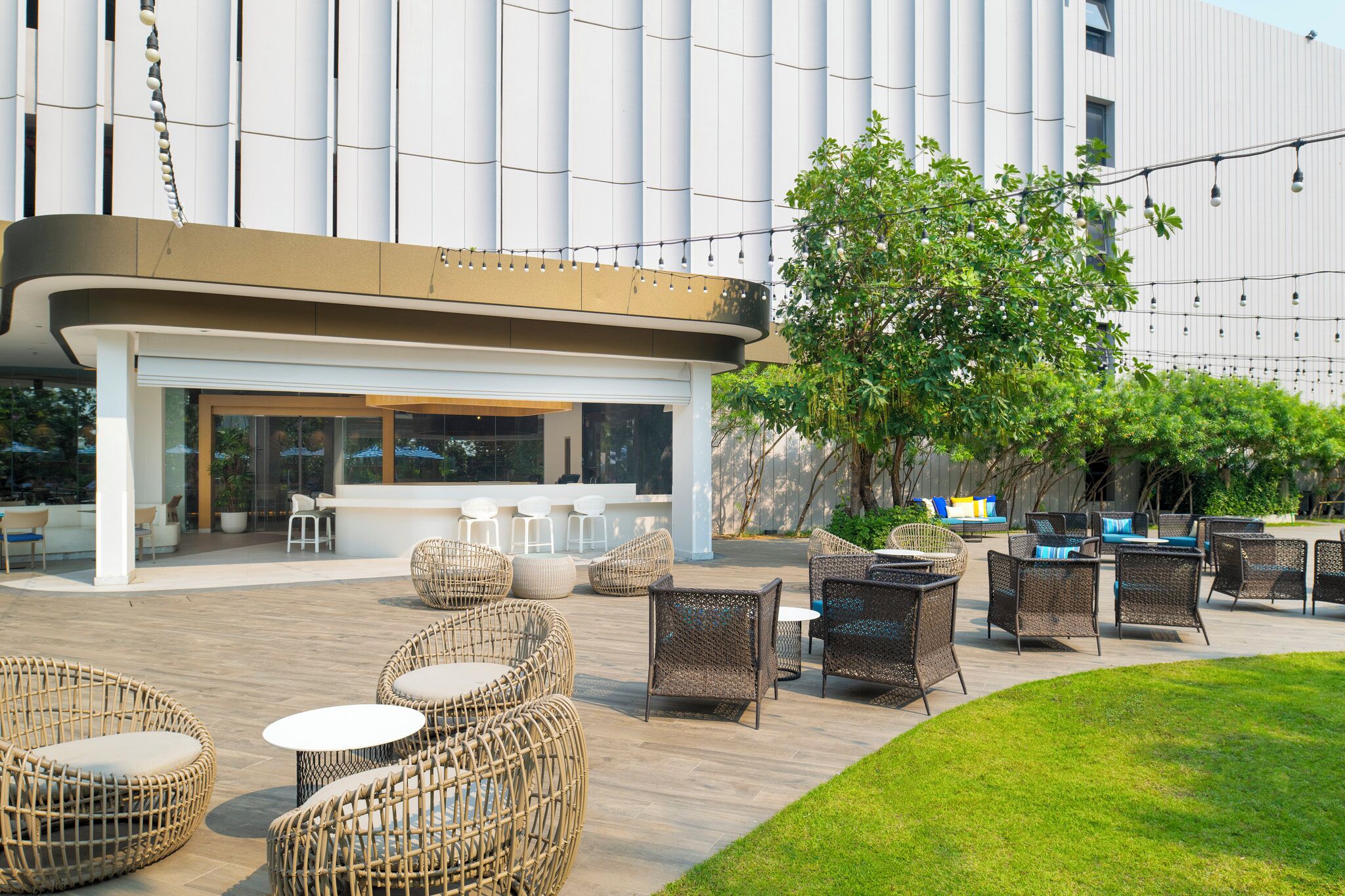 outdoor banquet area