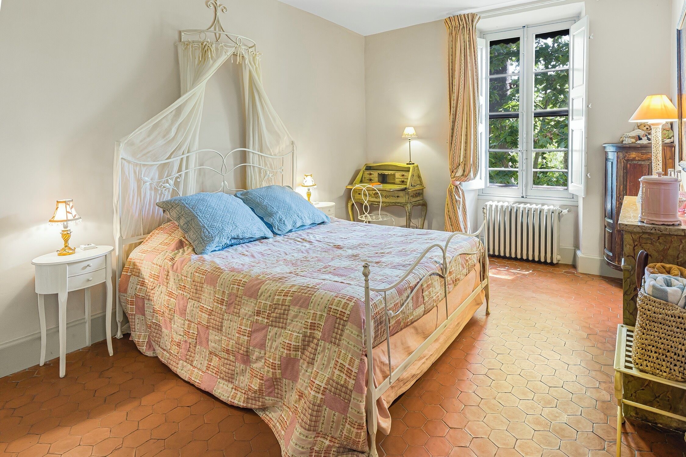 Blackout drapes, soundproofing, WiFi (free), individually decorated