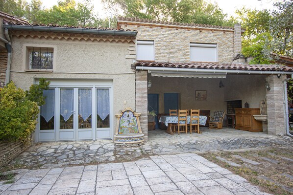 Restauration extérieure