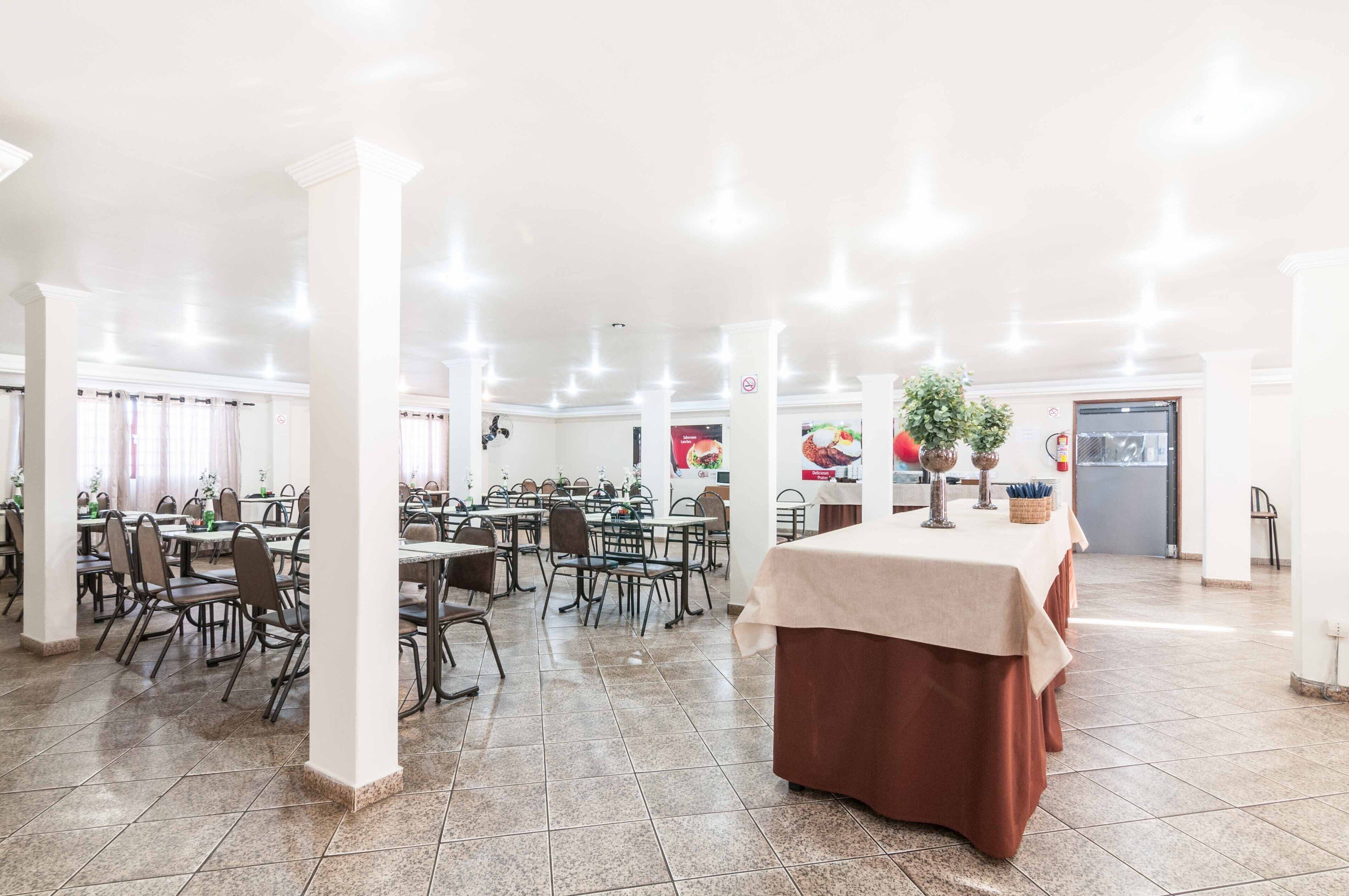 Petit déjeuner buffet compris tous les jours