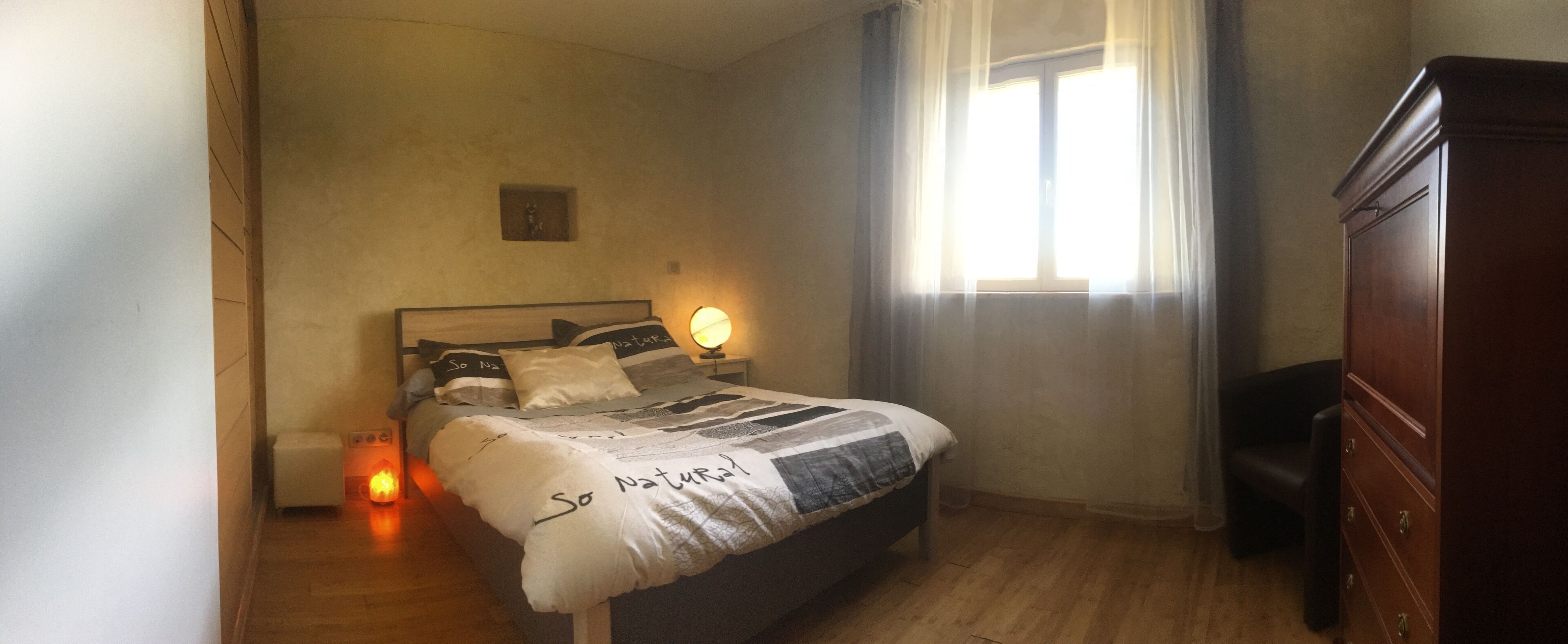 3 bedrooms, in-room safe, iron/ironing board, travel crib
