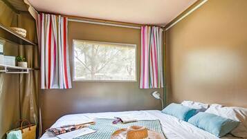 Tent, 2 Bedrooms | 1 bedroom, bed sheets