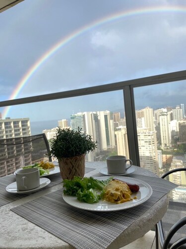 Inselkolonie Penthouse mit Meerblick, Private Lanai in der 44. Etage !!
