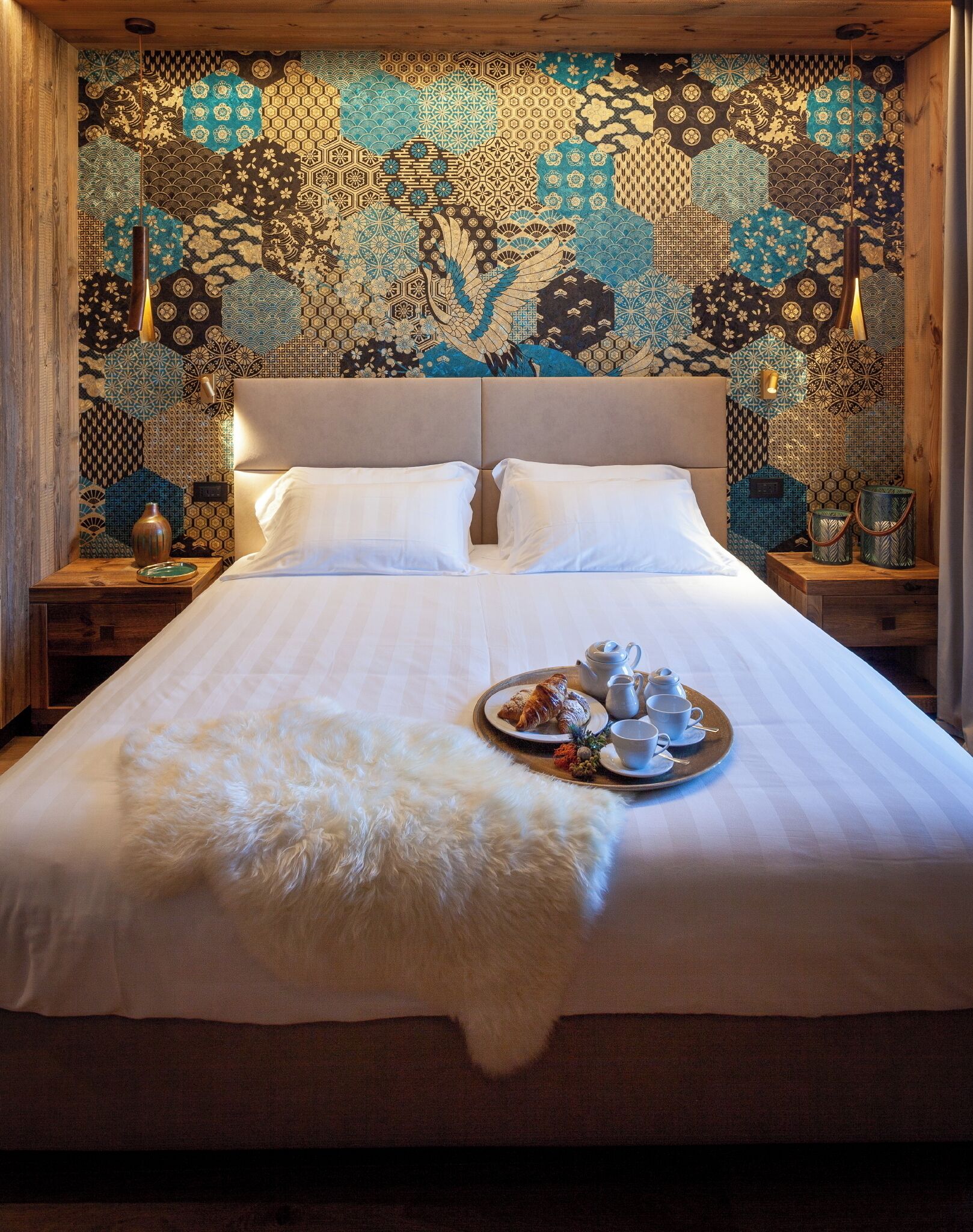 Deluxe Double Room | Down comforters, minibar, in-room safe, individually furnished