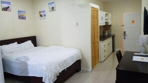Unclassified image, 3 of 8, button - Oriental Suites (Georgetown)