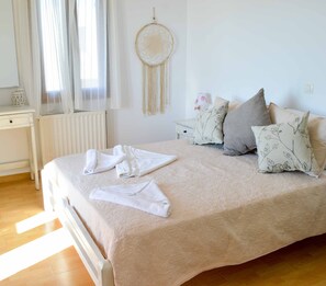 2 camere, una cassaforte in camera, ferro/asse da stiro, Wi-Fi gratuito