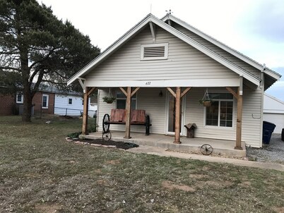 Red Hills of Home entire house