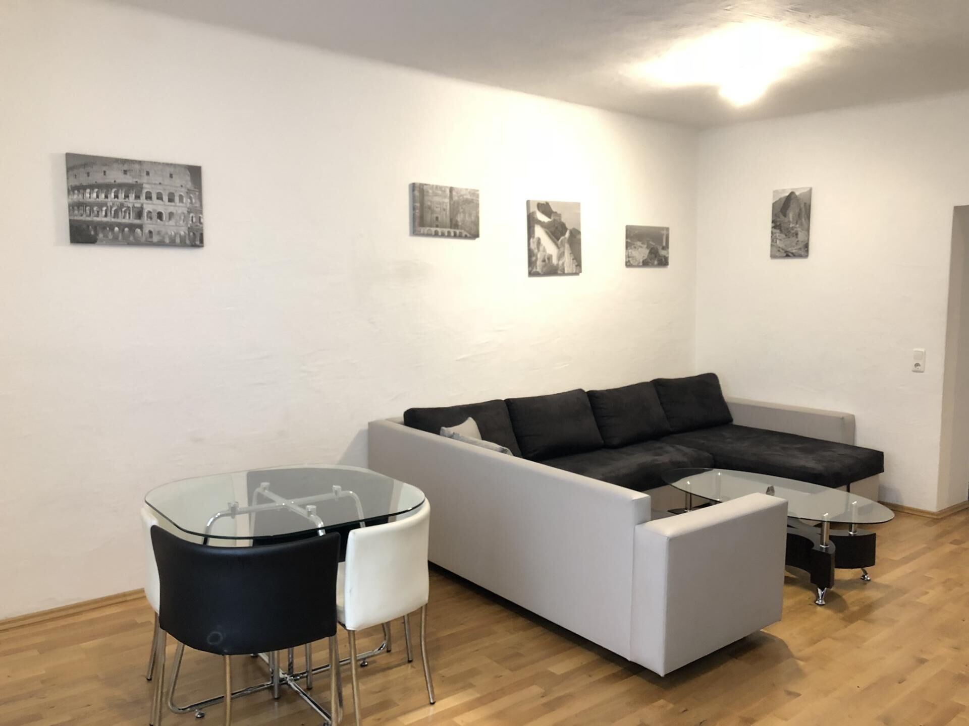 Appartement Confort, balcon | Coin séjour | Télévision à écran plat