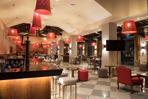 2 bars i un bar de tapes 