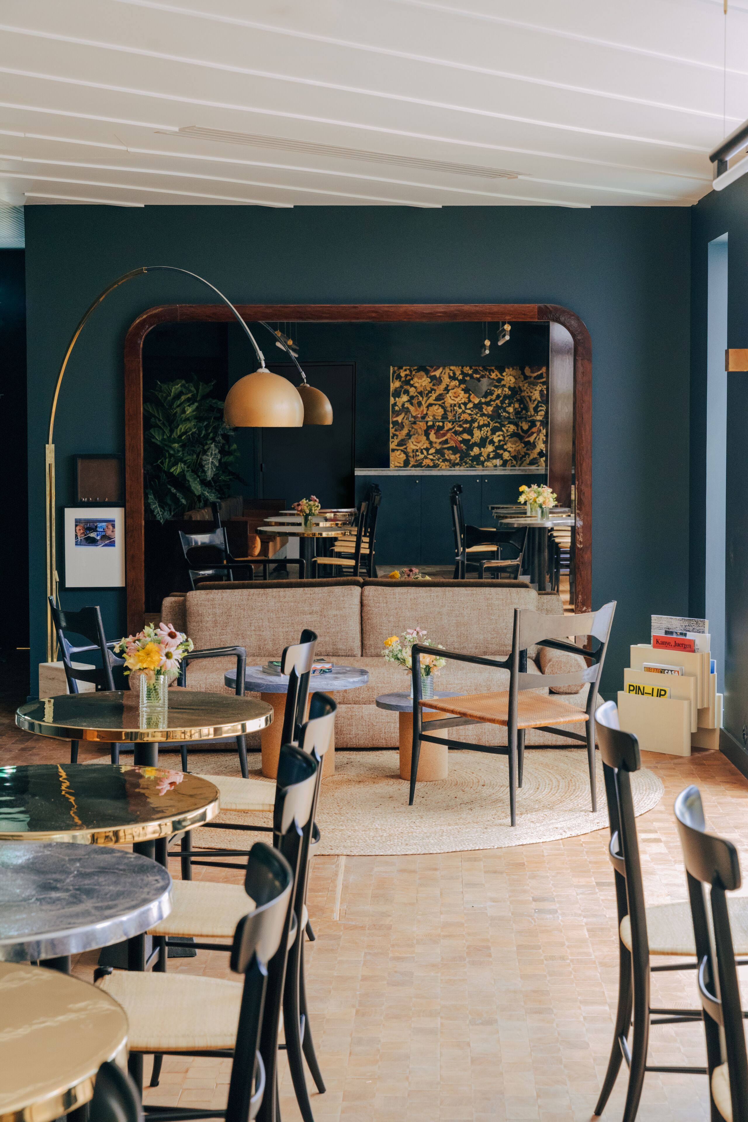 daily buffet breakfast (eur 20 per person)