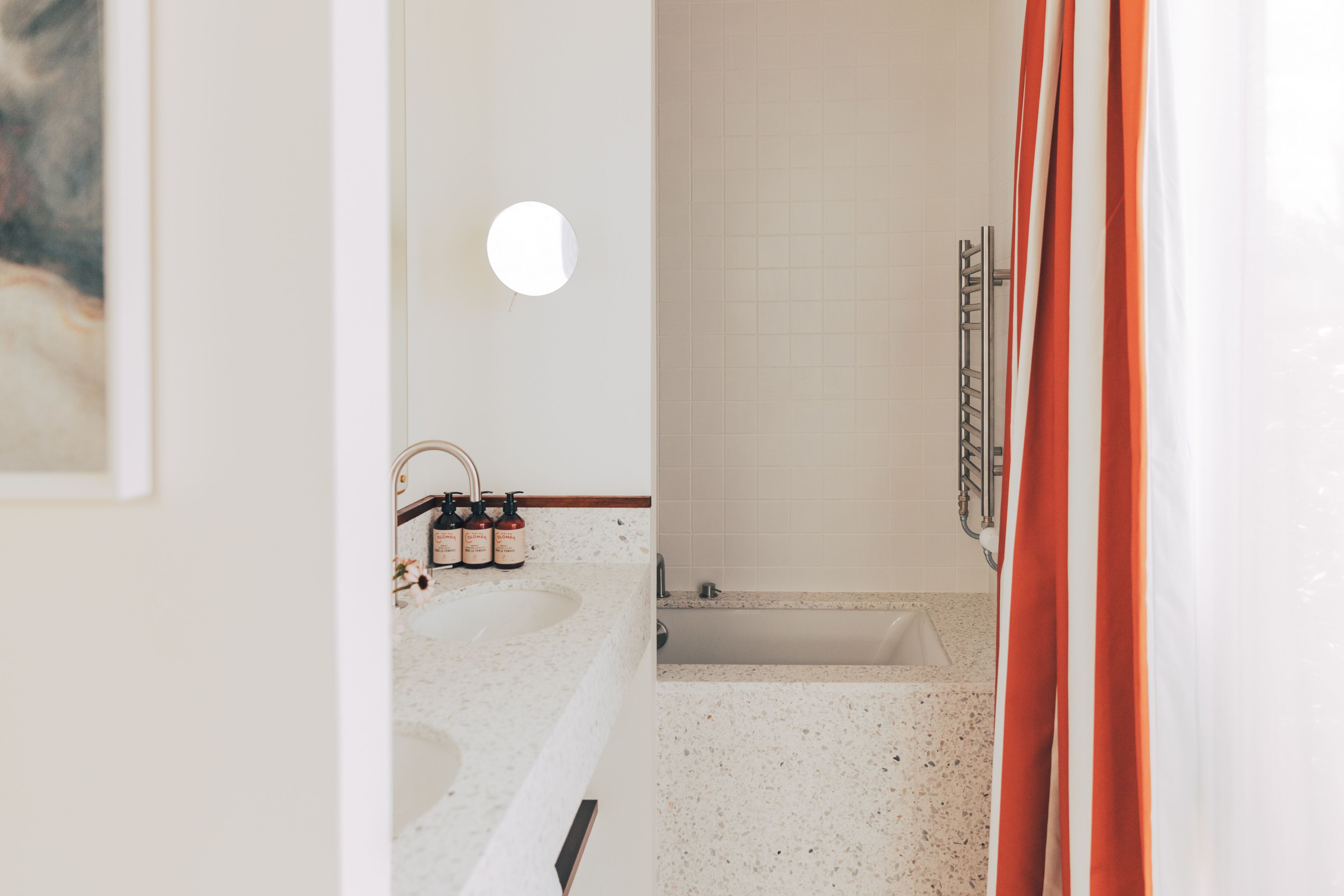 junior suite (eiffel view) | bathroom | shower, rainfall showerhead, free toiletries, hair dryer