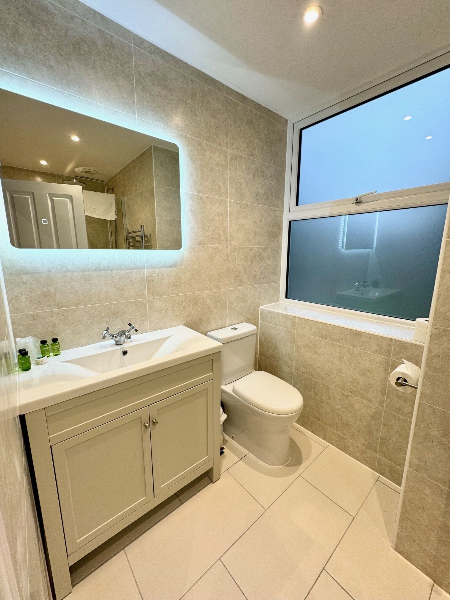 premium bedding, individually decorated, individually furnished, desk