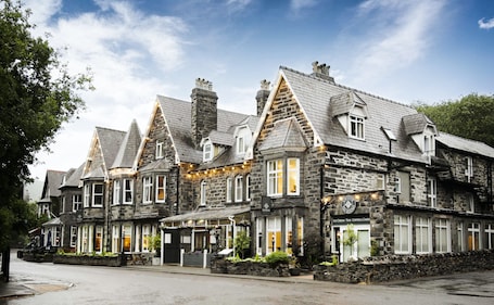 Exterior. Gwydyr Hotel