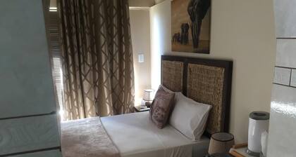 Elephant Lodge Guest House