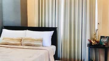 Apartment, 2 Bedrooms, City View | 2 bedrooms, individually decorated, individually furnished