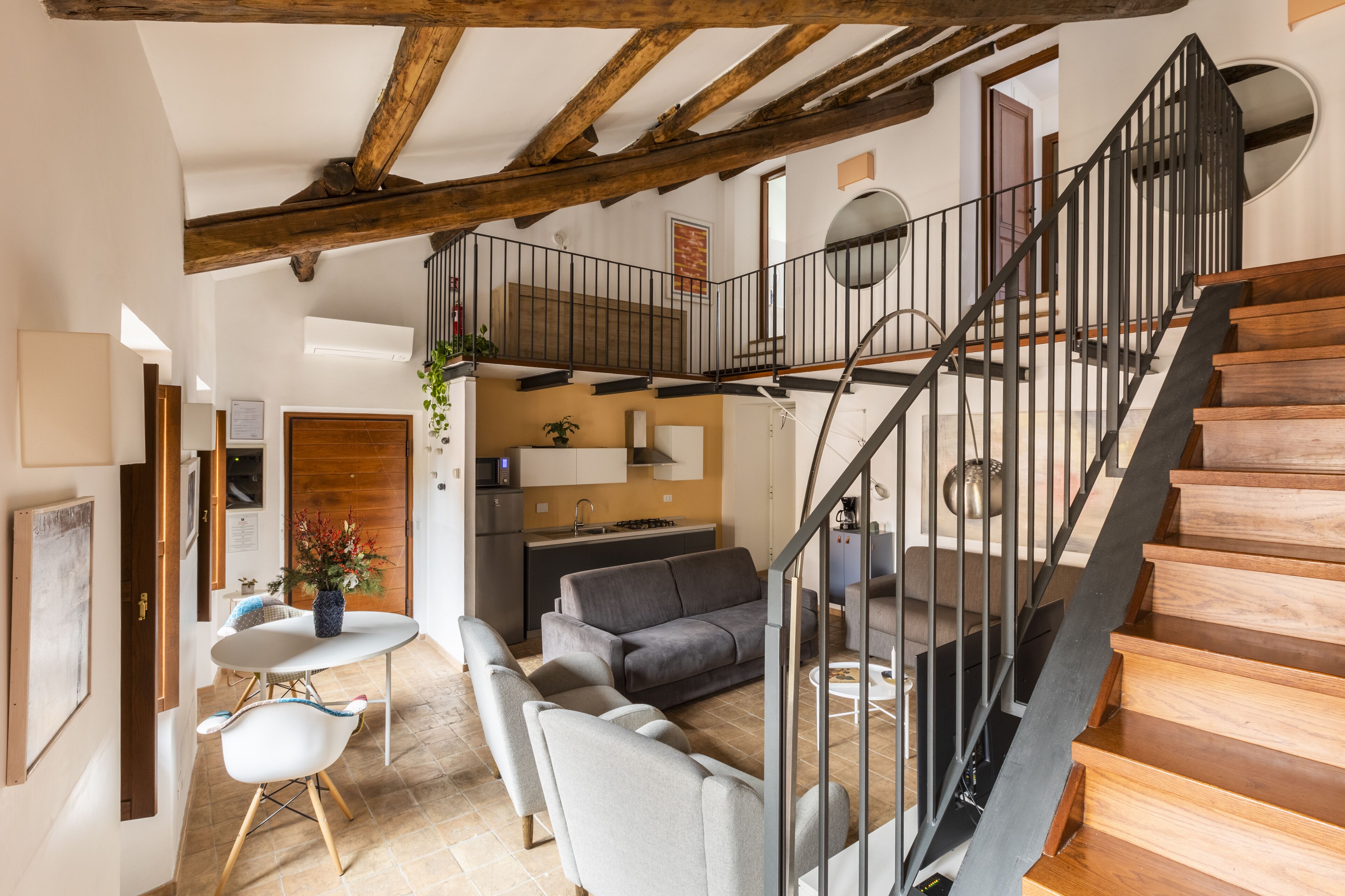 Apartment, Multiple Bedrooms (21 people) | Living area | LCD TV