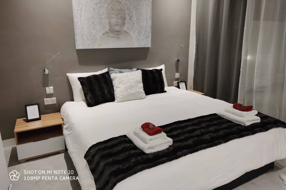 Habitación doble exclusiva, vista al mar | Sábanas de algodón egipcio, ropa de cama de alta calidad y edredón