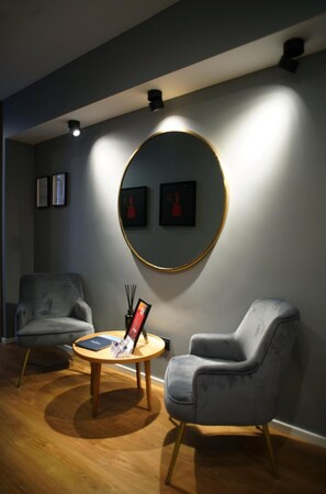 Televisión LED 42 pulgadas con canales de televisión vía satélite