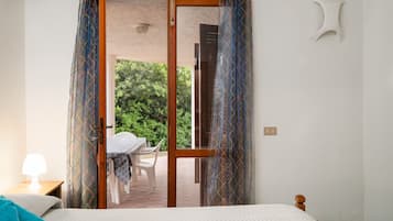 3 habitaciones, tabla de planchar con plancha y wifi gratis