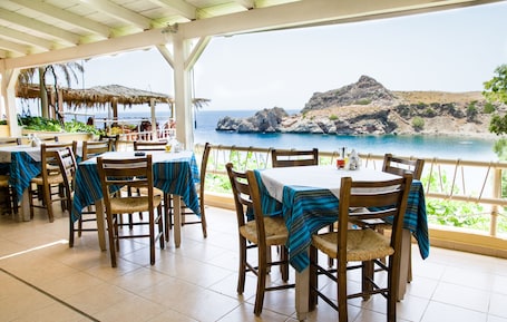 Restaurant. Agios Pavlos Hotel