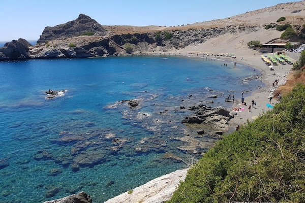 Perto da praia, areia branca