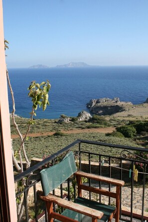 Balcony view - Kavos Melissa Studios (Agios Vasileios)