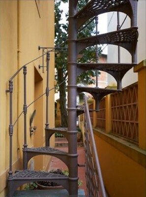 Exterior detail - A Romantic Retreat in Florence. (Florence)