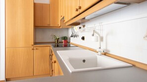 Apartment, 1 Bedroom (Calidarium) | Private kitchen