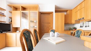 Apartment, 1 Bedroom (Calidarium) | In-room dining - Italianway - San Giovanni 13/A (Valdidentro)