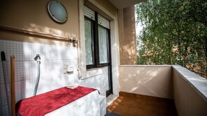 Studio Ekonomi | Balkon