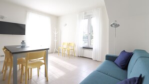 Appartement (3 Bedrooms) | Coin séjour