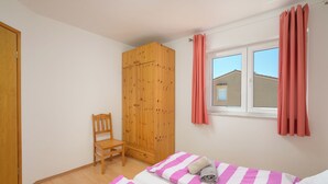 Unclassified image, 2 of 67, button - Lovely Flat with swimming pool near beach (Vinkuran)