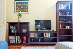 Appartement, 3 chambres | Coin séjour