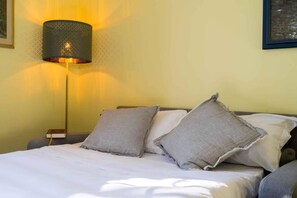 Lägenhet - 3 sovrum | 3 sovrum, individuell inredning, unika möbler och gratis wi-fi