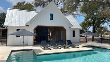 Piscina externa