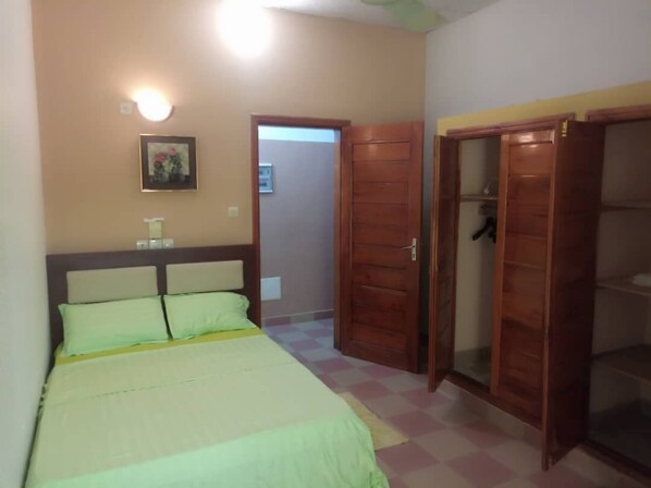 Apartamento, 2 habitaciones | 3 dormitorios, wifi gratis, ropa de cama