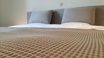 Comfort huis, 3 slaapkamers | 3 slaapkamers, donsdekens, een strijkplank/strijkijzer, gratis wifi