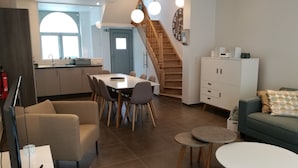Living area - THE FRONT DOOR Comfort (Ypres)
