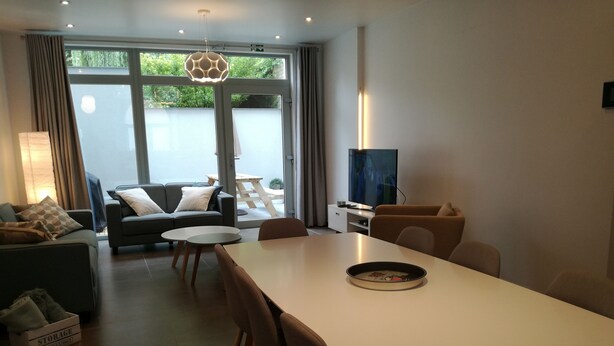 Living area - THE FRONT DOOR Comfort (Ypres)