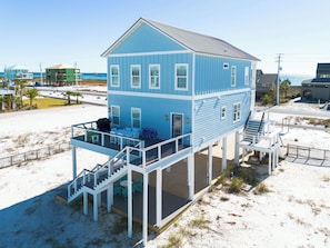 Exterior - Sand Dollar Cottage🌊Navarre Beach👙Pet-Friendly🐶 (Navarre)